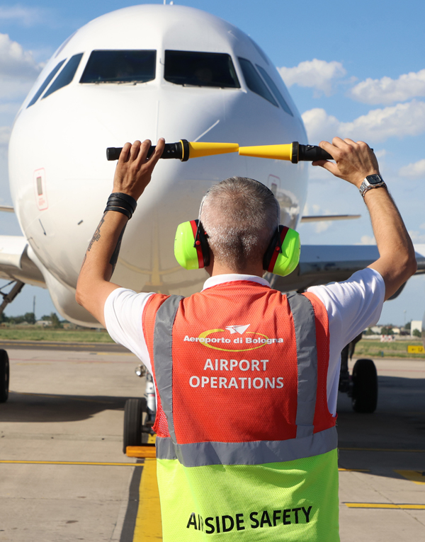 Operazioni aeroportuali Operazioni aeroportuali